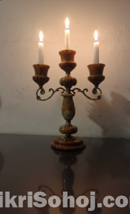 রাজকীয় ভিন্টেজ অনিক্স মার্বেল ও পিতলের ৩-মাথা মোমদানি